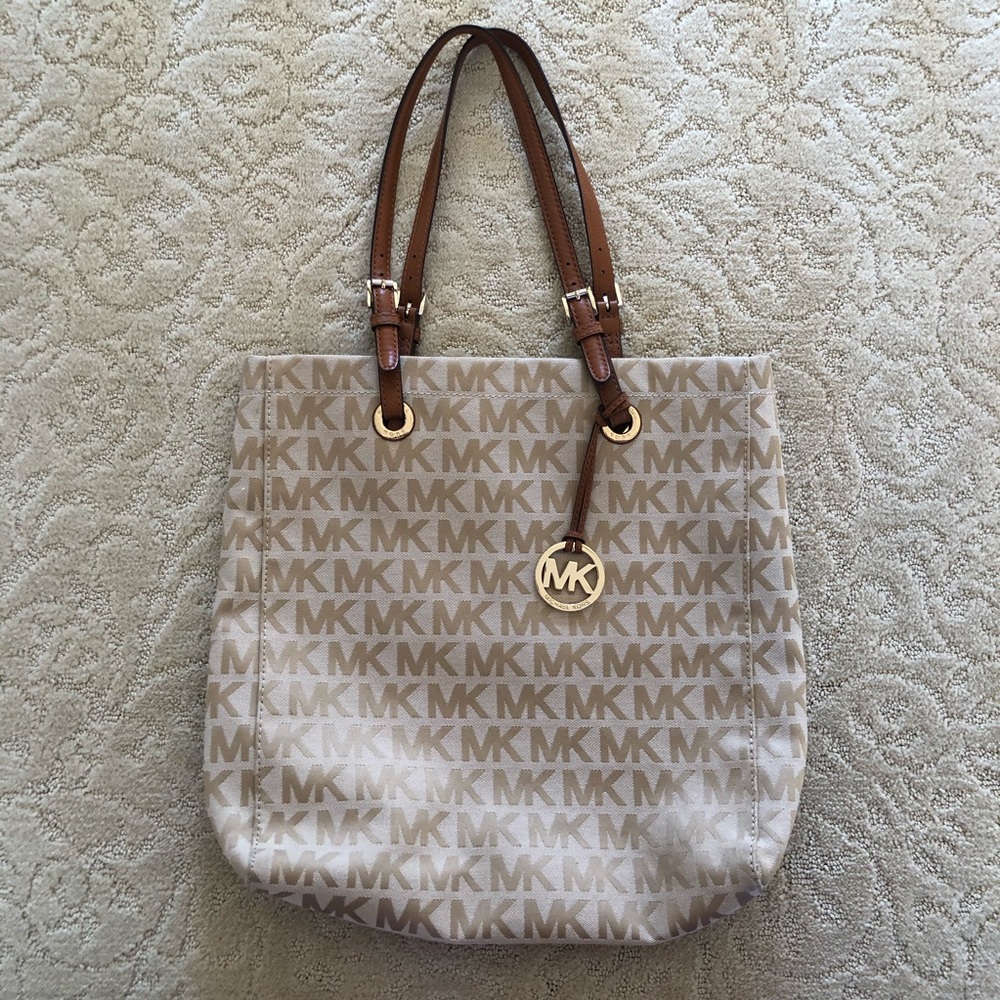 Michael Kors Eva Large Logo Tote